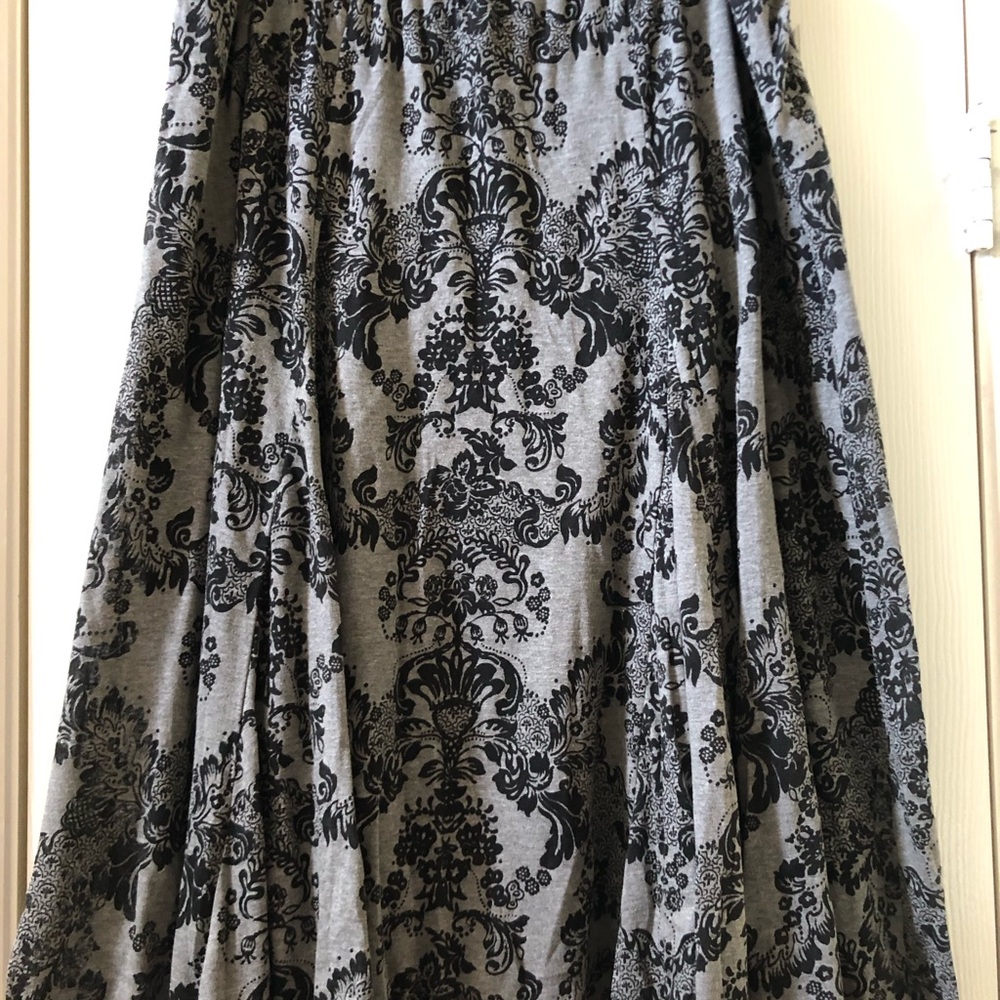 Molly & Max Skirt